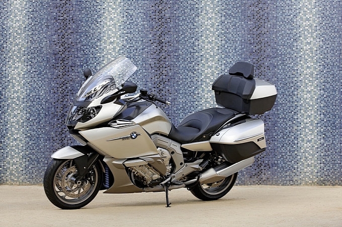 bmw-k-1600-gt-k-1600-gtl-unveiled-medium_78.jpg