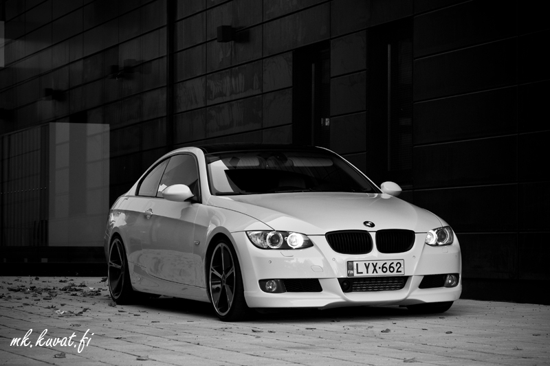 bmw13copy.jpg