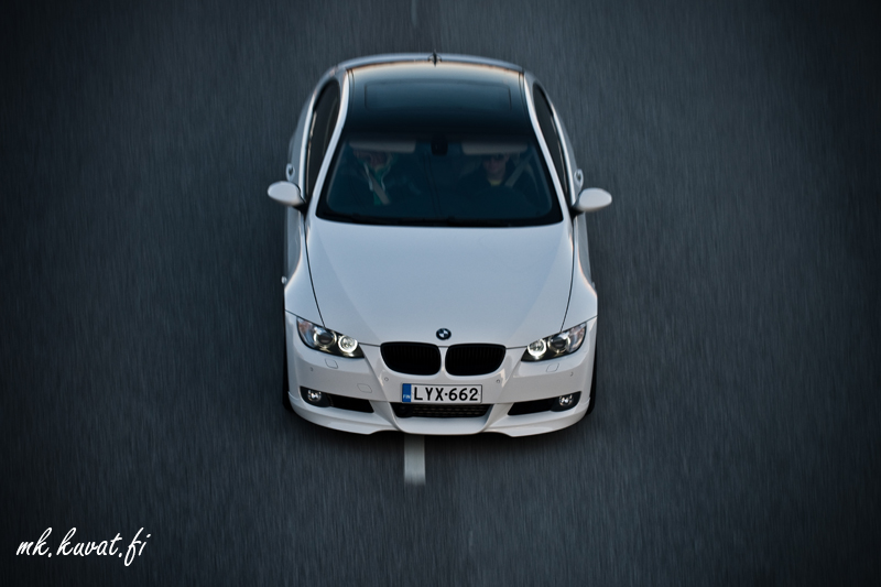 bmw15copy.jpg