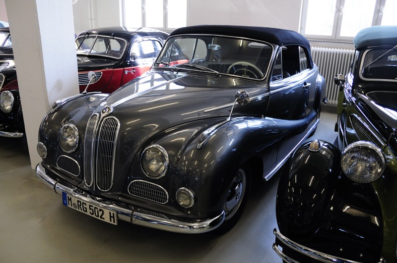 49bmwclassics.jpg