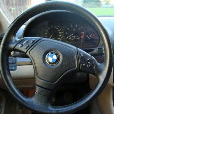 BMW E46 Volant.JPG