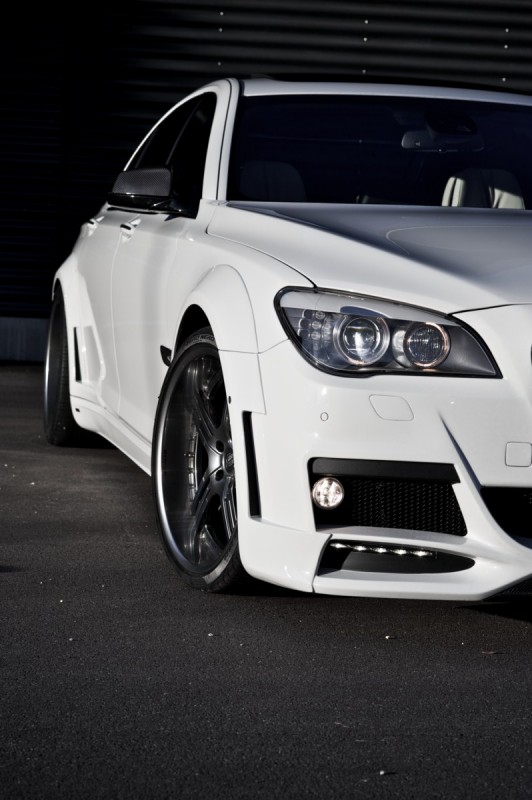 BMW-760Li-Shaston-Lumma-Exterieur-05.jpg