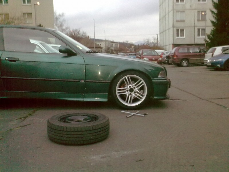27112010517.jpg