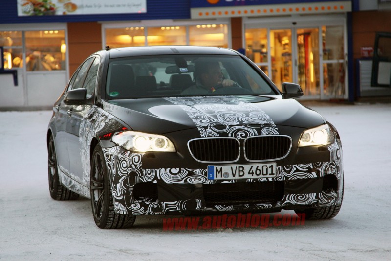 01-2012-bmw-m5-winter.jpg