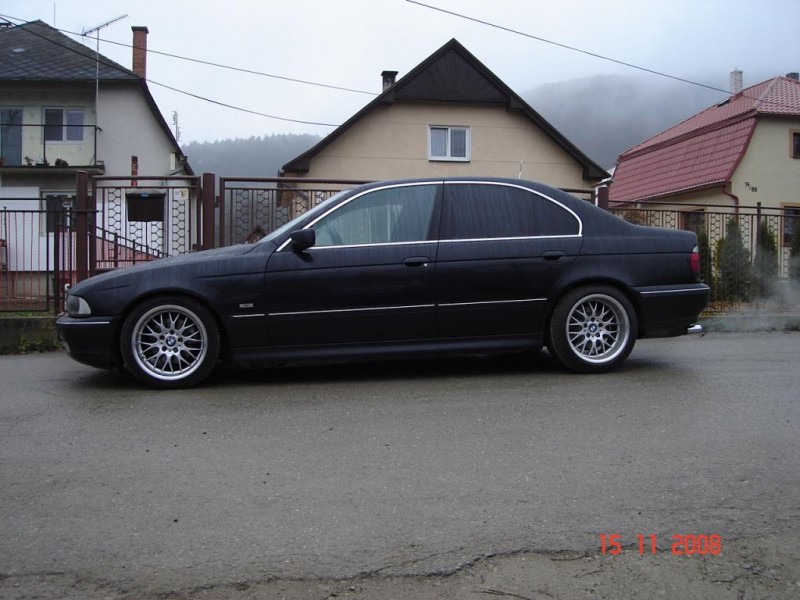 BMW E 39_2.jpg