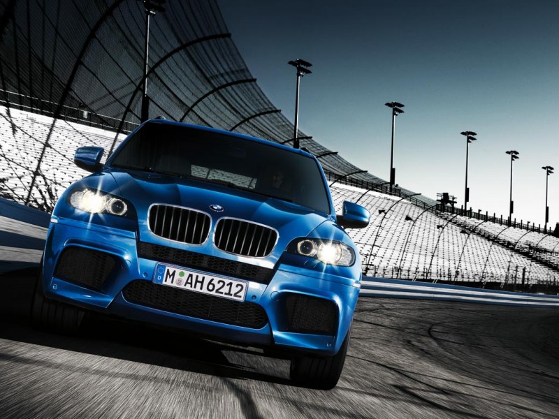 BMW_X5M_03.jpg