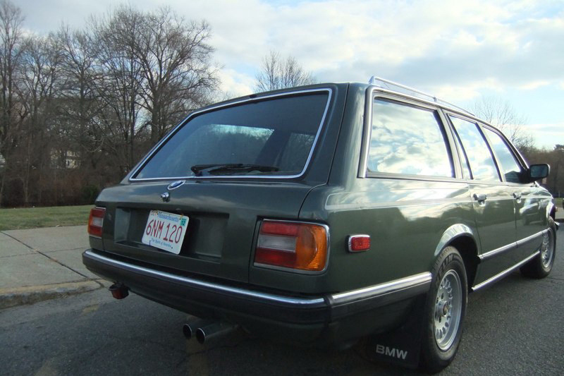 BMW 735i Touring_22.JPG
