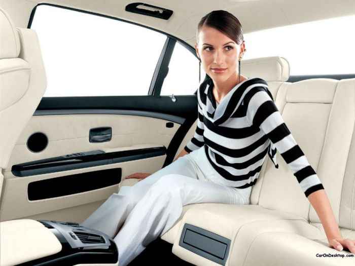 bmw_girls_15.jpg