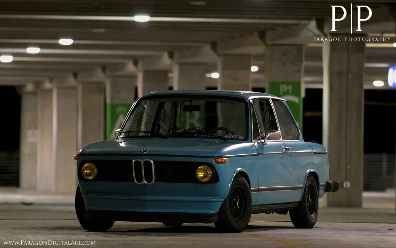 BMW_2002_1280x800.jpg