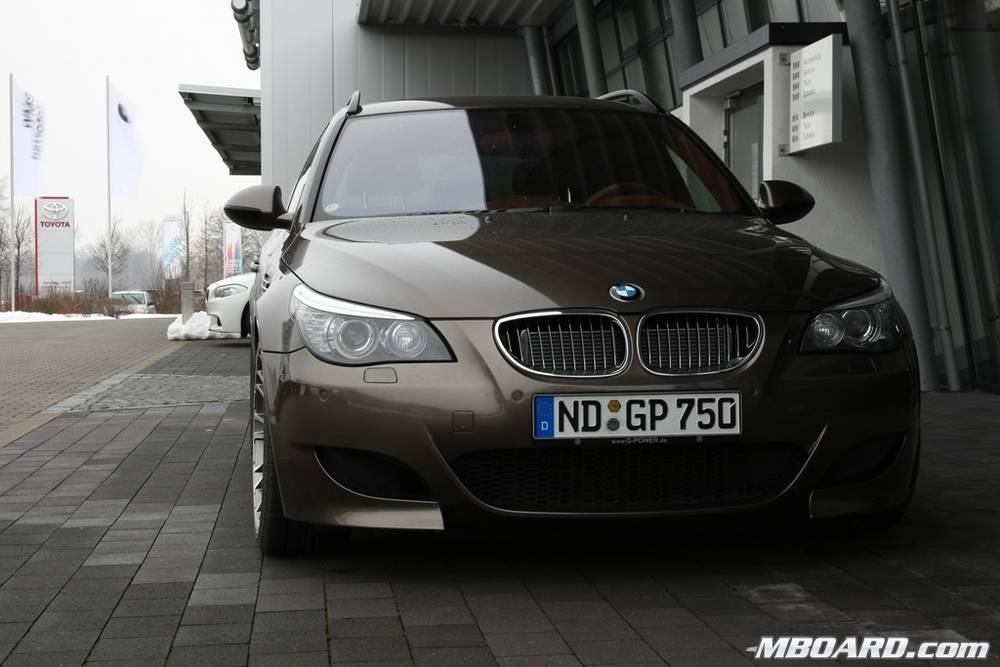G-POWER_M5_E61_Touring_04_1024.JPG