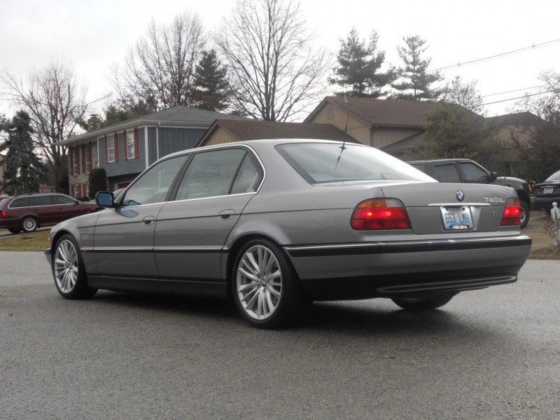 slammedE38004.jpg