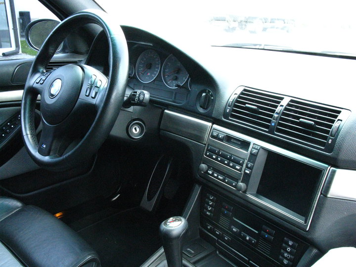 bmw1.jpg