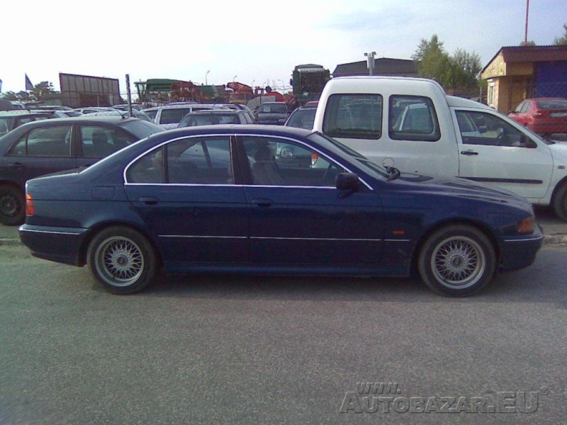 691128_2.jpg
